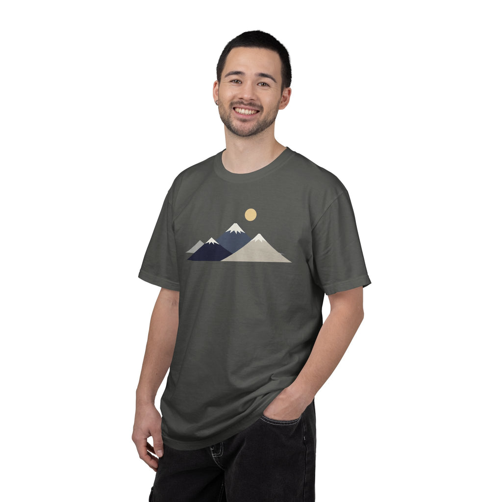 Minimal Mountain Graphic T-Shirt — Neutral Sunset Nature Tee