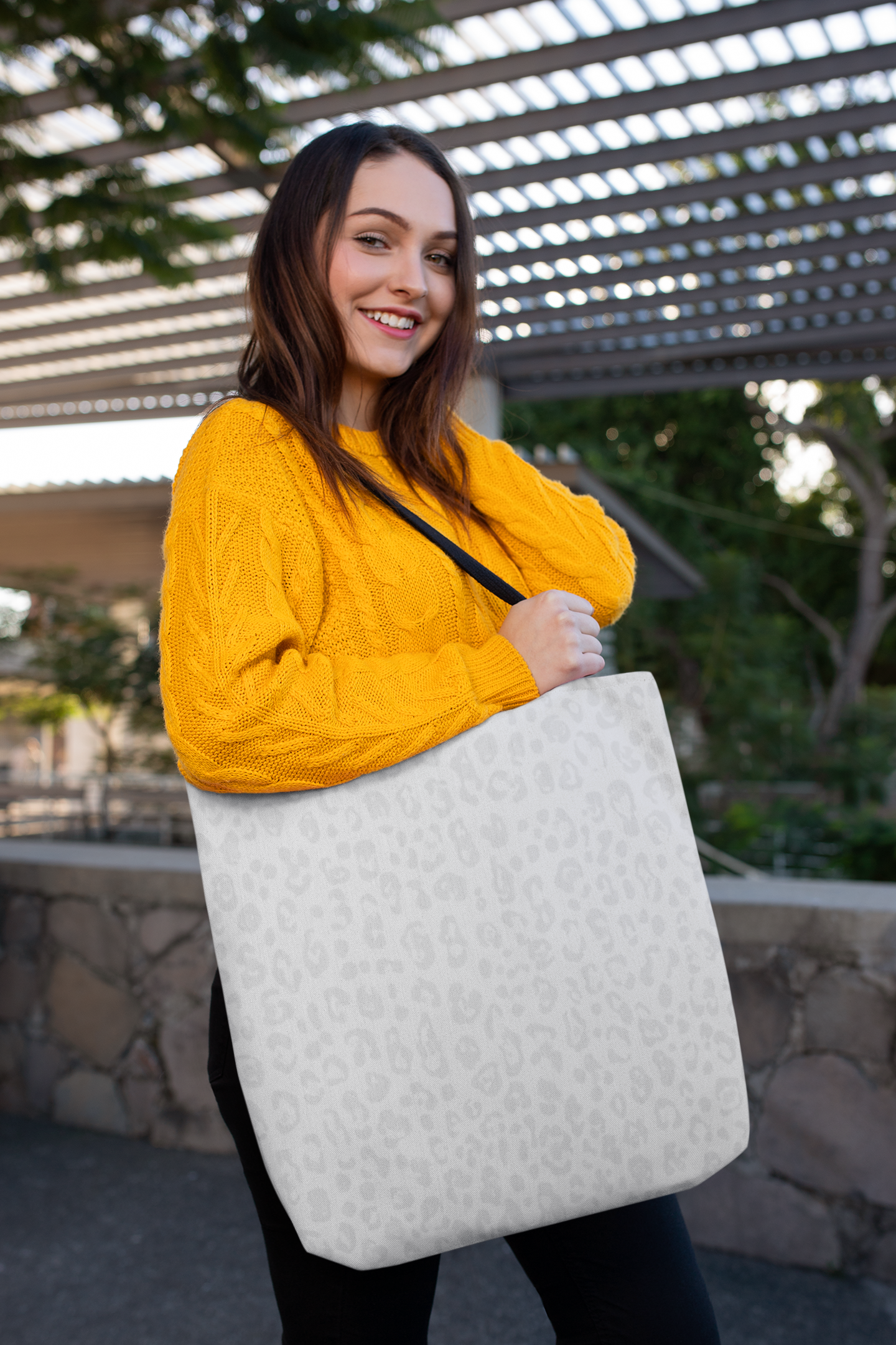 Stylish Leopard Print Tote Bag