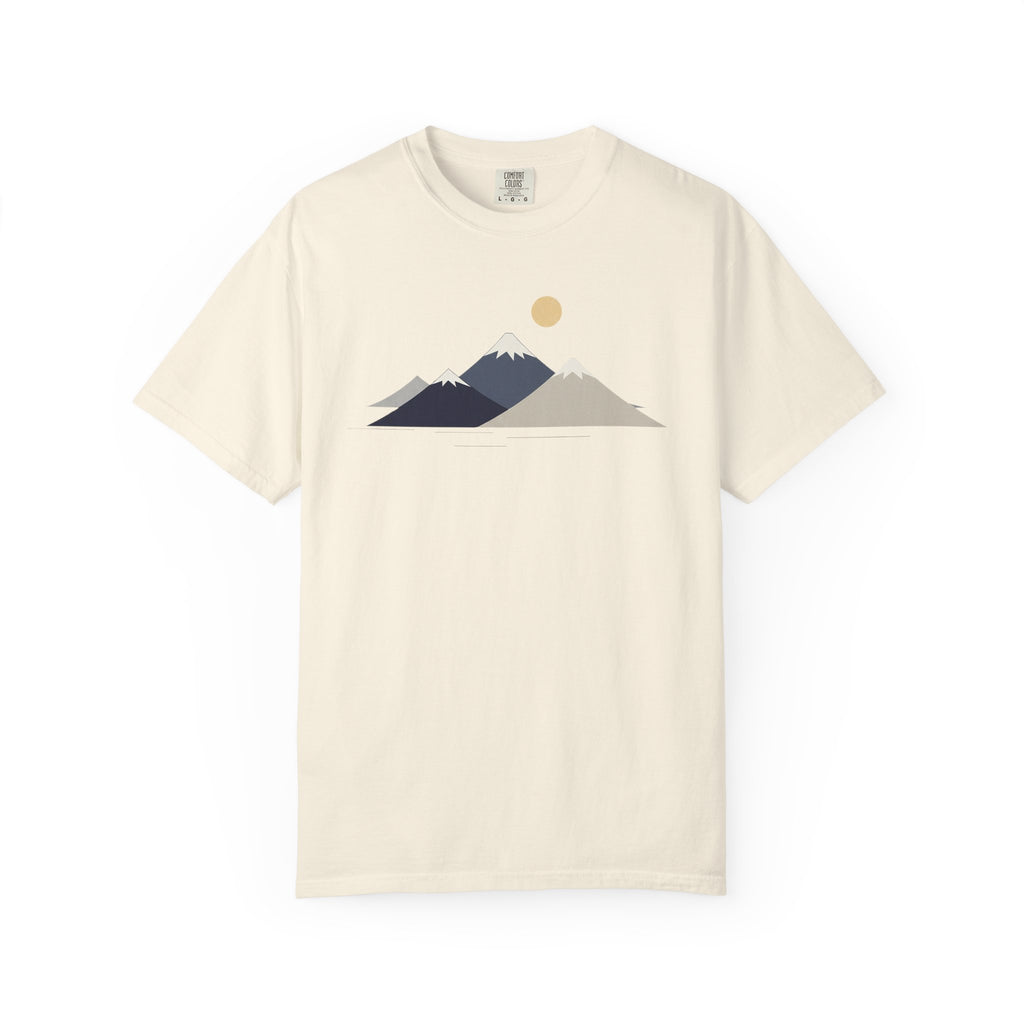 Minimal Mountain Graphic T-Shirt — Neutral Sunset Nature Tee